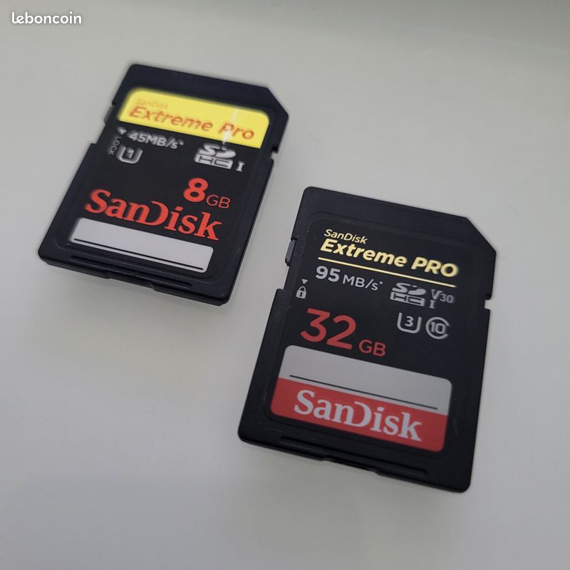 Lot 2 cartes SD - 32Go + 8Go (image 1)