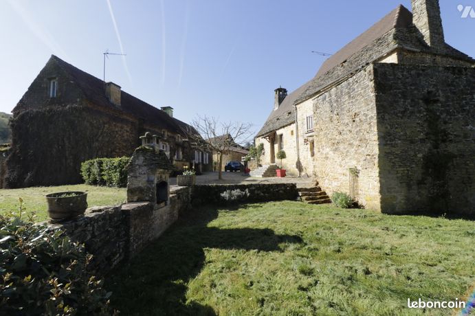 Maison 10 pièces 200 m²