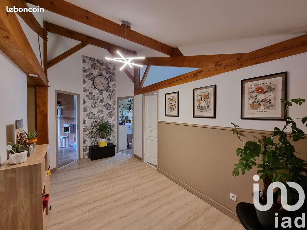 Maison en bois 5 pièces 135 m² - Les Forges 79340 (image principale 6)
