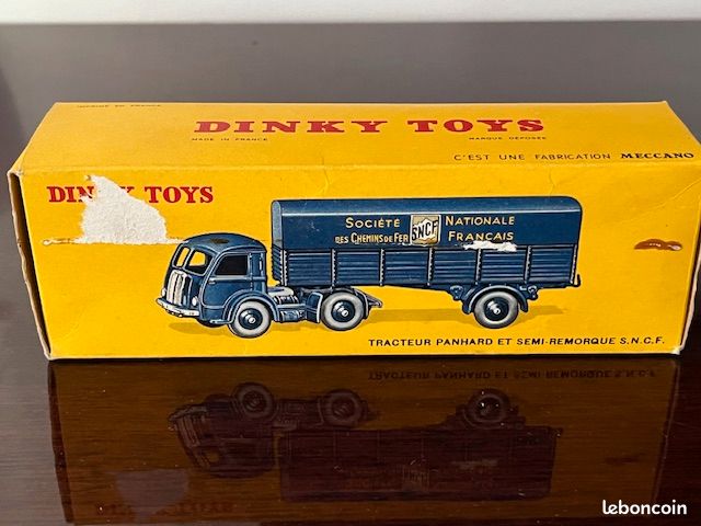 Dinky toys origine France Semi remorque Panhard SNCF Réf: 32AB