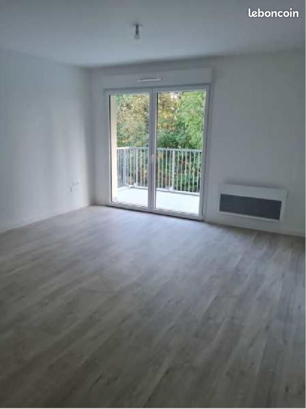 Appartement 2 pièces 41 m² · à Ouistreham · 41 m² · 618 €