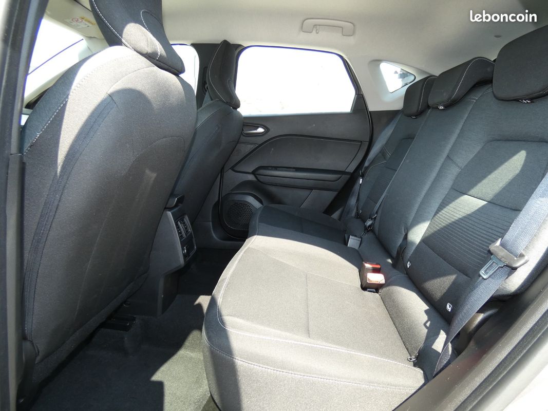 RENAULT CAPTUR TCe 90 Business (image 12)