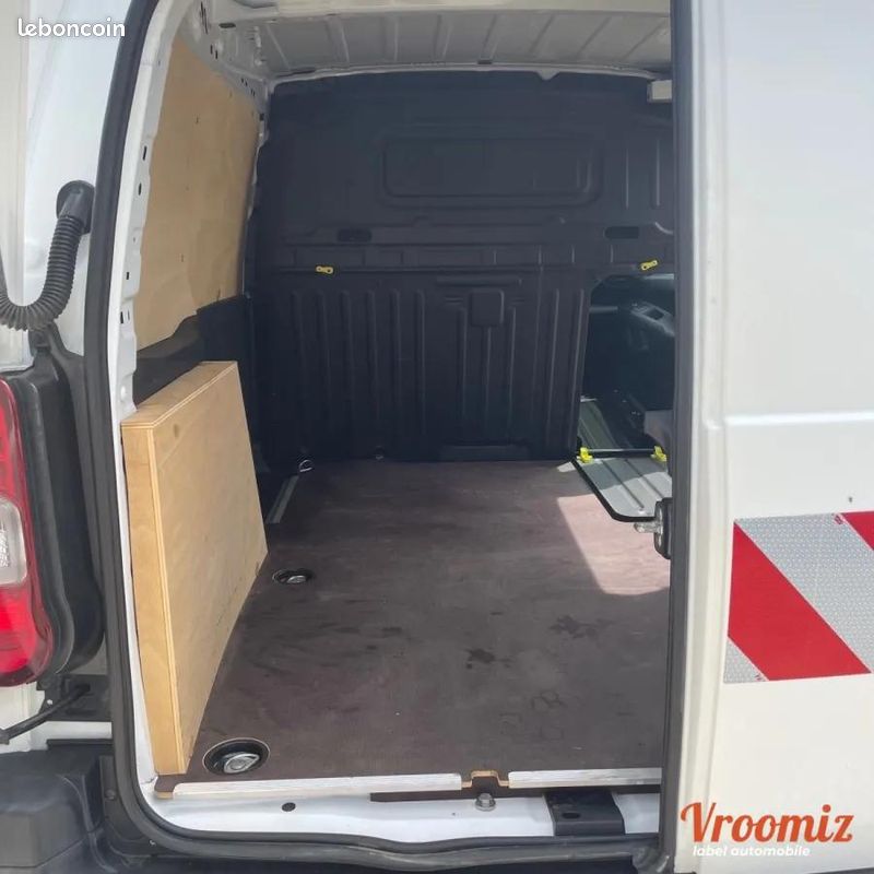 Citroen Berlingo Vu BLUE HDI / Kit distribution neuf / 3 PLACES / TVA 20% . 4x par cb possible (image 26)