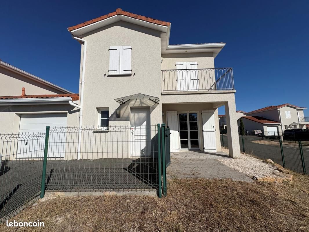 Maison 5 pièces 105 m² · à Montbrison · 105 m² · 950 €/mois
