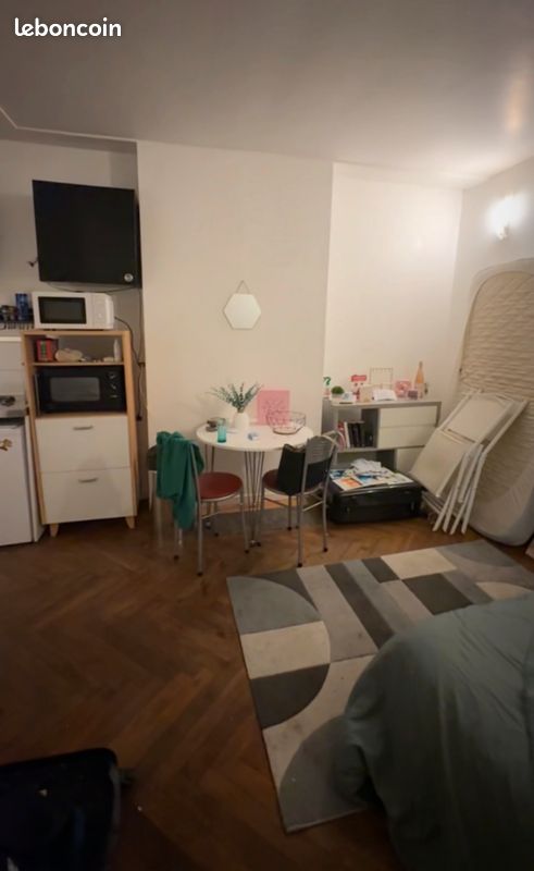 Appartement 1 pièce 21 m² · à Angers · 21 m² · 425 €