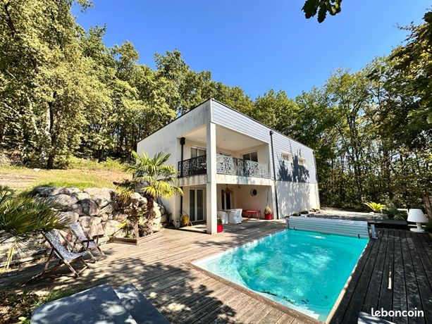 Maison 7 pièces 150 m²