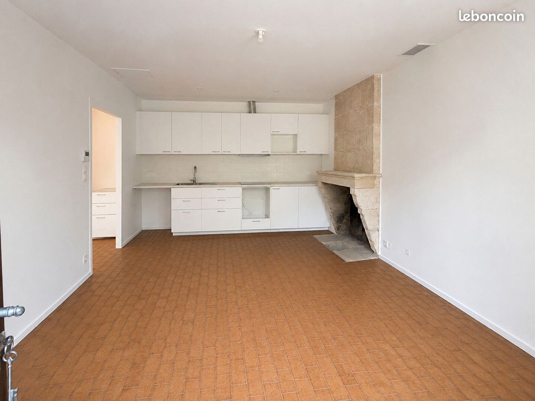 Appartement 2 pièces 41 m² · à Bordeaux · 41 m² · 684 €
