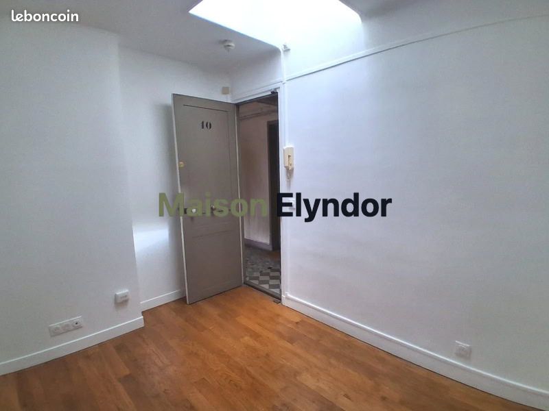 Appartement 1 pièce 16 m² · à Issy-les-Moulineaux · 16 m² · 745 €/mois