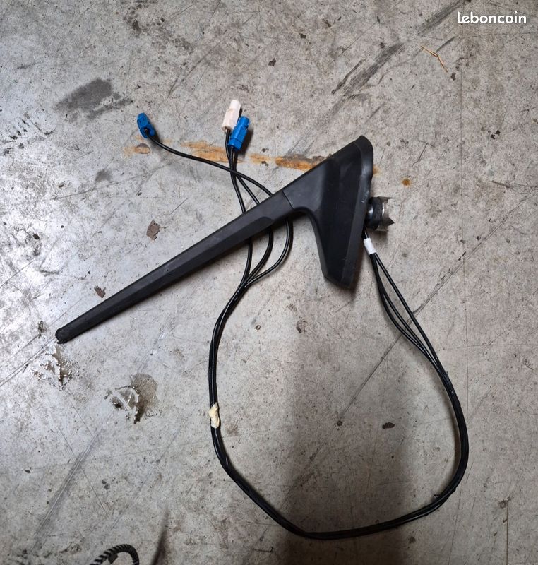 Antenne clio clio5 en bon état (image 1)
