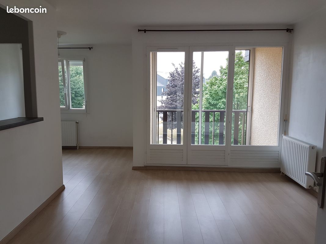 Appartement 2 pièce(s) 51 m²à louer Mont-saint-aignan