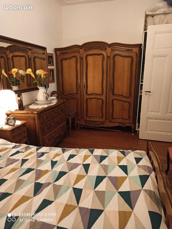 Chambre à coucher complètement (image 1)