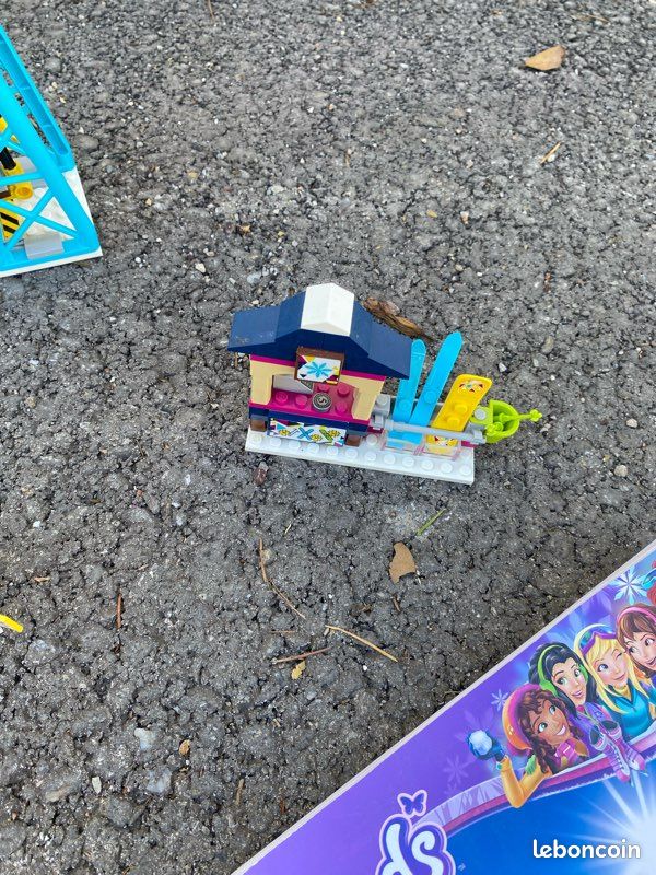 Station de ski lego Friends (image 7)