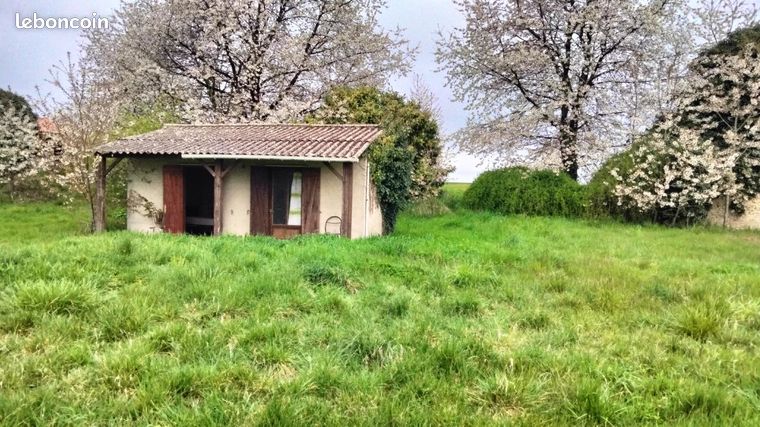 Terrain 1500 m² Vouzailles