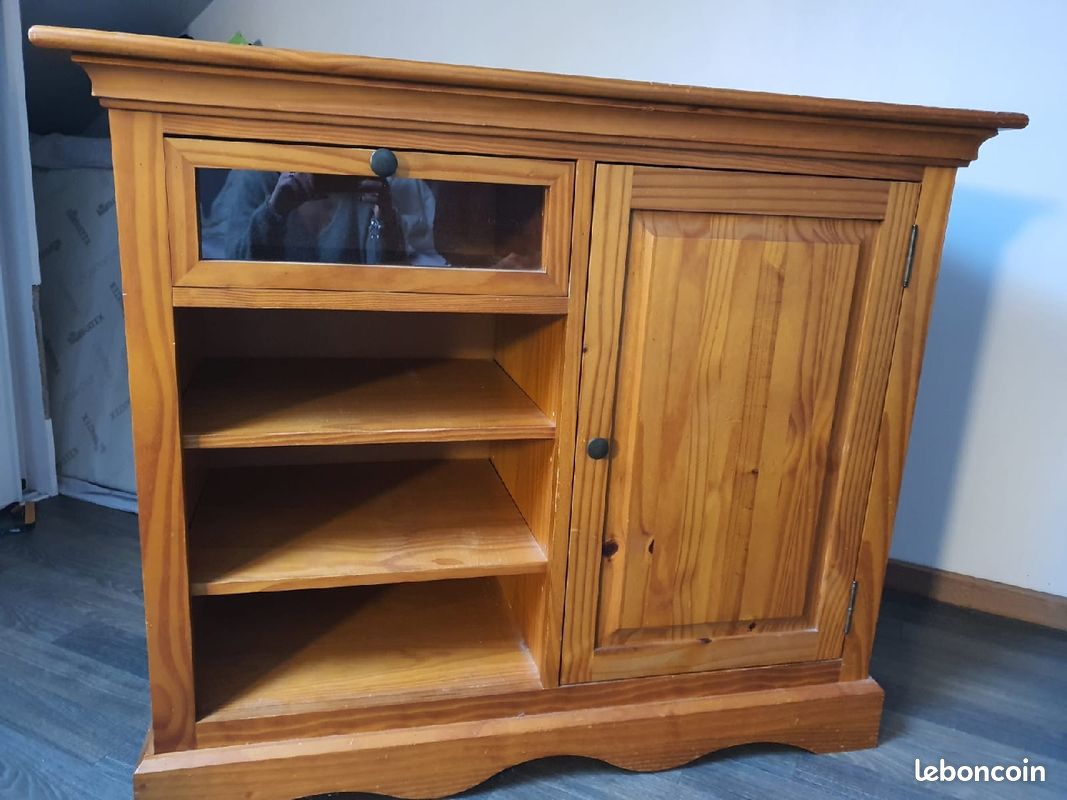 Commode (image 1)