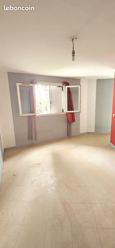 Appartement 1 pièce 23 m² · à Le Tampon · 23 m² · 545 €