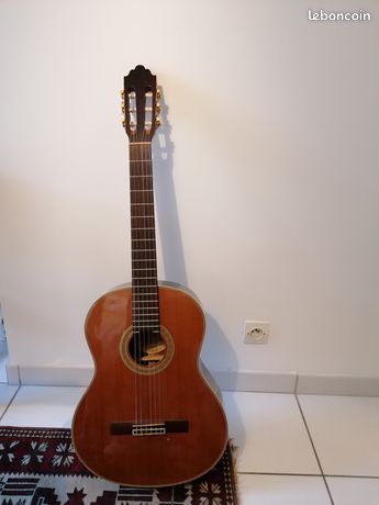 Achetez guitare classique occasion, annonce vente à Antibes (06) WB172353714