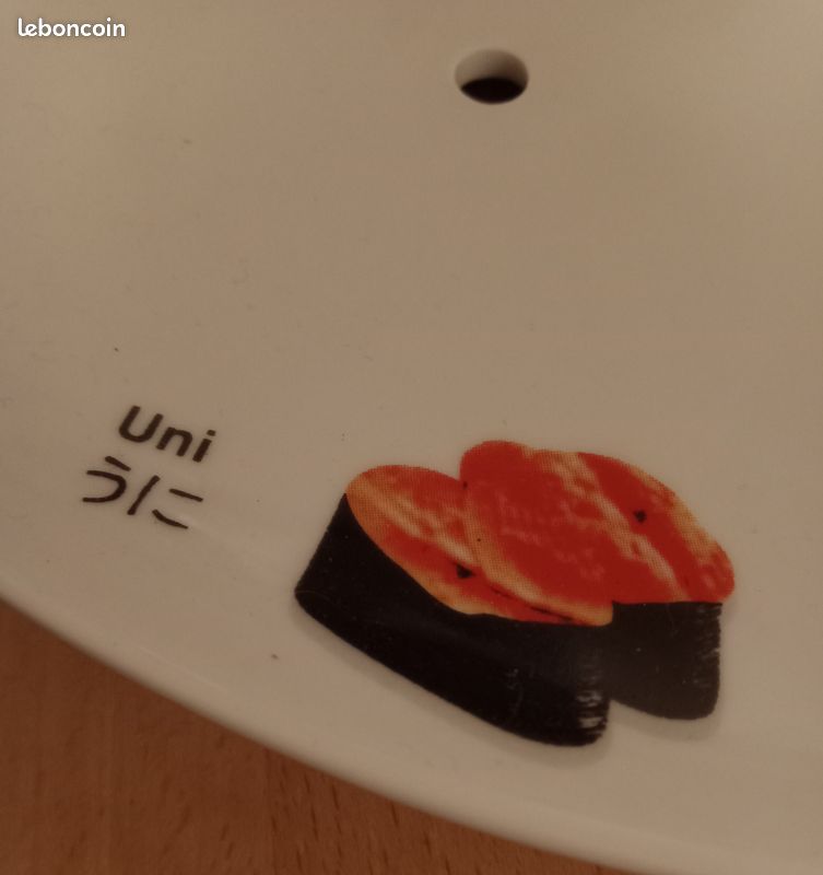 Assiettes ou présentoirs à sushi (image 9)