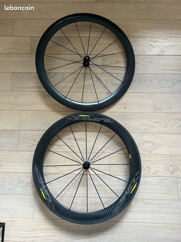PAIRE DE ROUES MAVIC COSMIC SLR 45 DISC 23mm CENTERLOCK 12X100-142