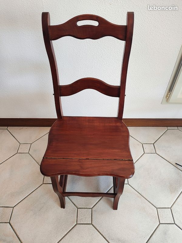 Chaise escabeau bibliothèque (image 1)