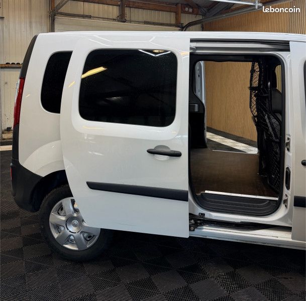 Renault KANGOO II EXPRESS MAXI 1.5 BLUE DCI 95CH GRAND VOLUME CONFORT (image 8)