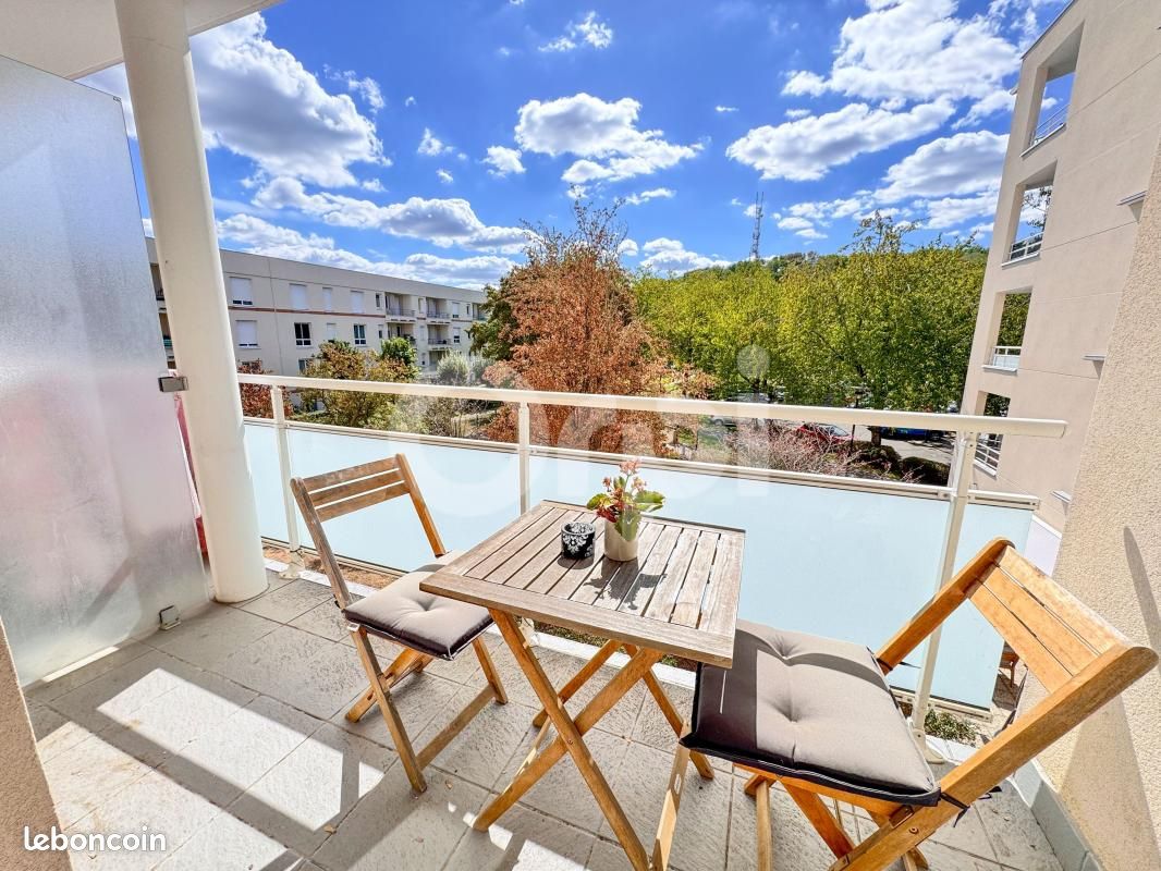 Appartement 2 pièces 44 m² · à Élancourt · 44 m² · 169 000 €