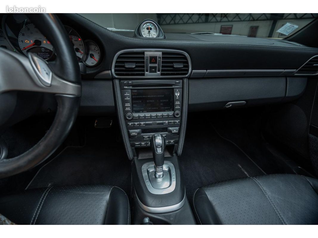 PORSCHE 911 997.2 Carrera S Cabriolet *Française / Gris Météor (image 48)
