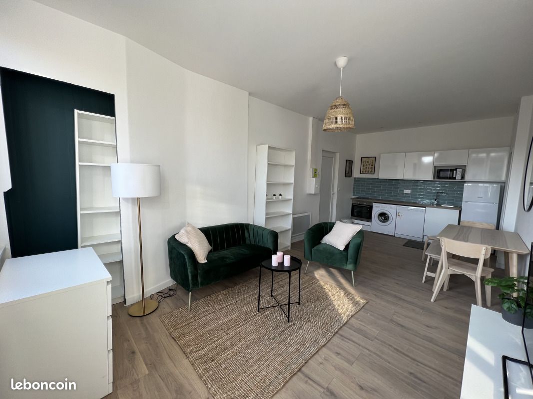 Appartement 2 pièces 37 m² · à Saint-Étienne · 37 m² · 550 €