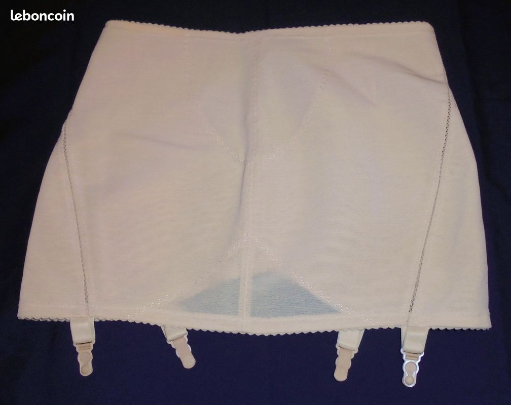Porte-jarretelles Gaine-corset Farona – Taille 110 – Vintage Rétro – Neuf Avec étiquettes