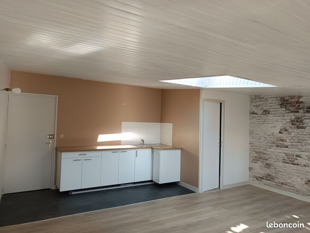 Loue Appartement 40 m²