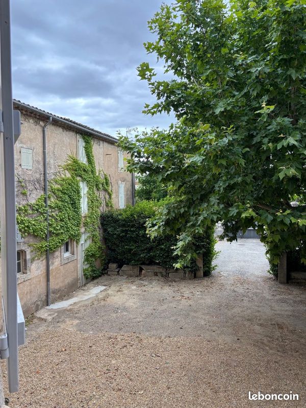 Maison 8 pièces 352 m² · à Béziers · 352 m² · 2 500 €/mois