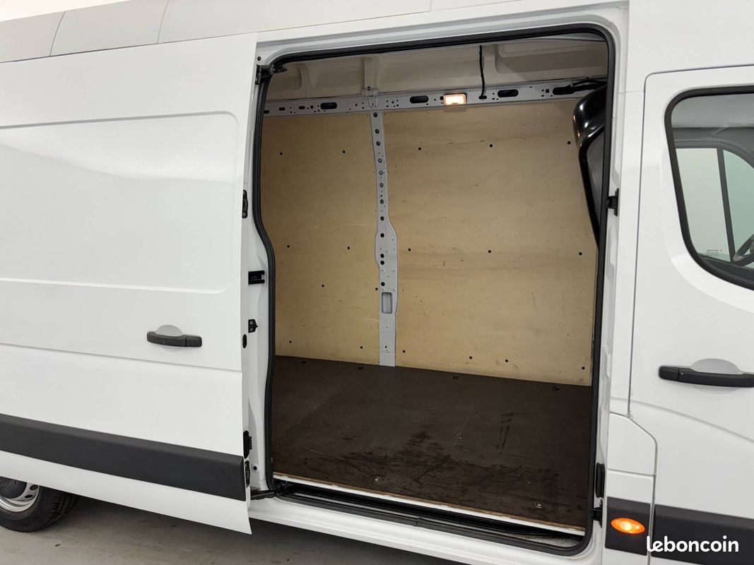 Renault master fgn trac f3500 l3h3 blue dci 135 confort (image 16)