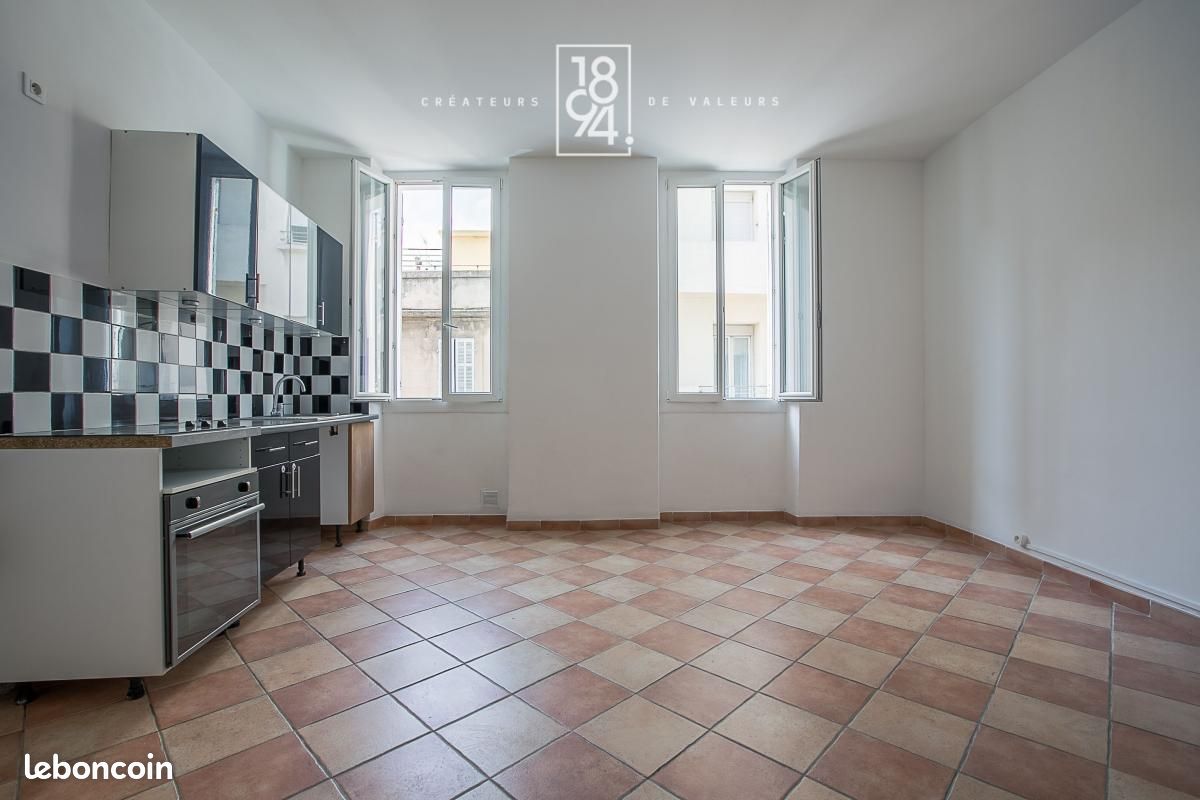 Appartement 2 pièces 49 m² · à Marseille · 49 m² · 168 000 €