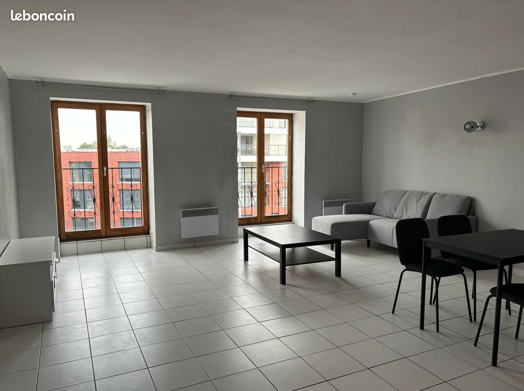 Appartement 2 pièces 64 m² · à Tourcoing · 64 m² · 715 €