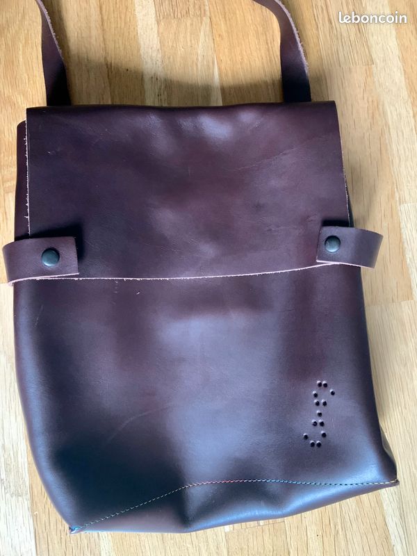 Sac Ffil (image 1)