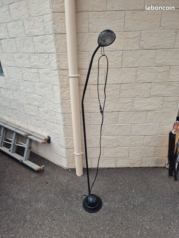 Lampe halogène (image 1)