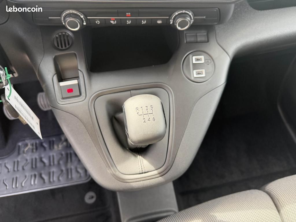 CITROEN BERLINGO III 1.5 BlueHDi S&S - 100 Fourgon M 650 kg (image 22)