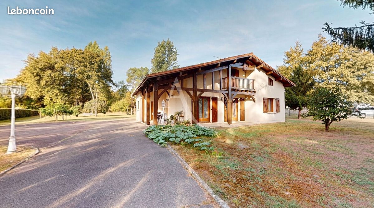 Maison 5 pièces 122 m² · à Sainte-Foy · 122 m² · 263 000 €