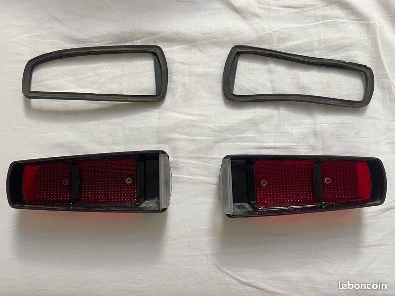 Cabochons de feux AR Citroën DS ID DSUPER DSPECIAL (image 2)