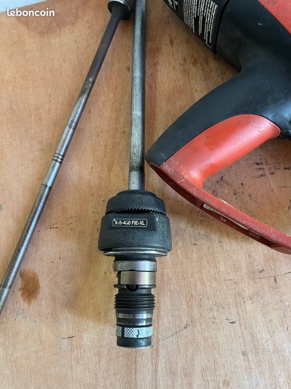 Cloueur Hilti DX 5 - Bricolage