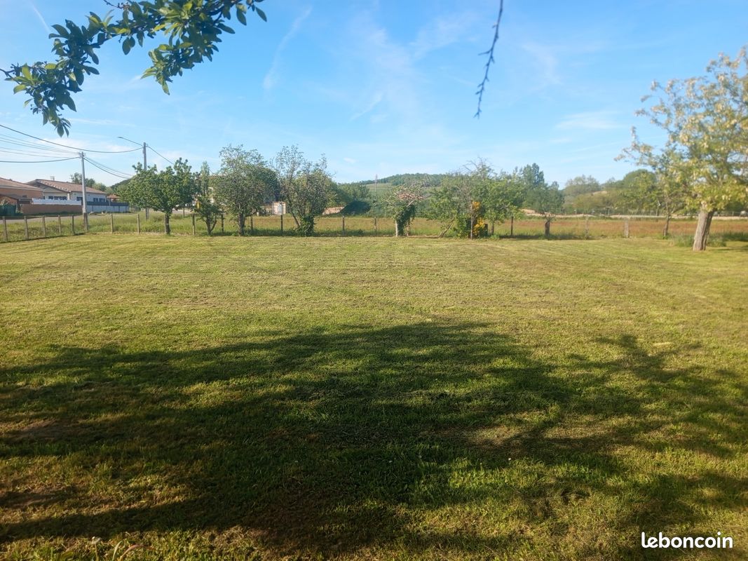 Vente terrain constructible de 804 m² 31660 Bessières · 86 000 €