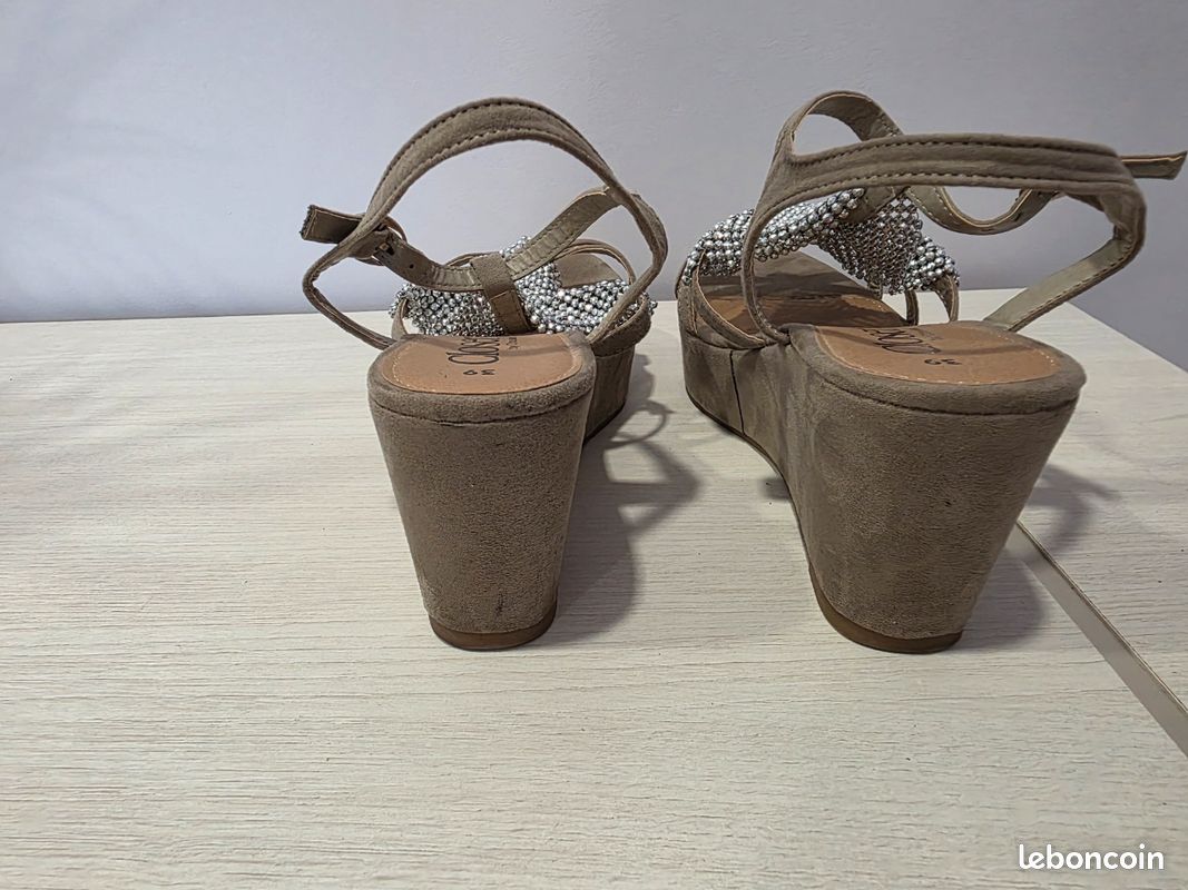 Chaussures talon compensé (image 3)