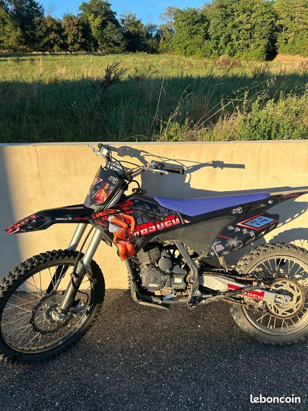 250 dirt smx - Motos