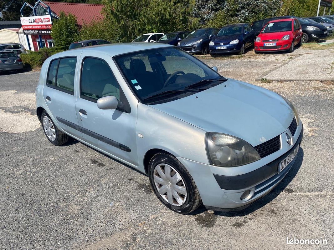 RENAULT Clio II 1.5 dci 65cv luxe privilège 224050km (image 7)