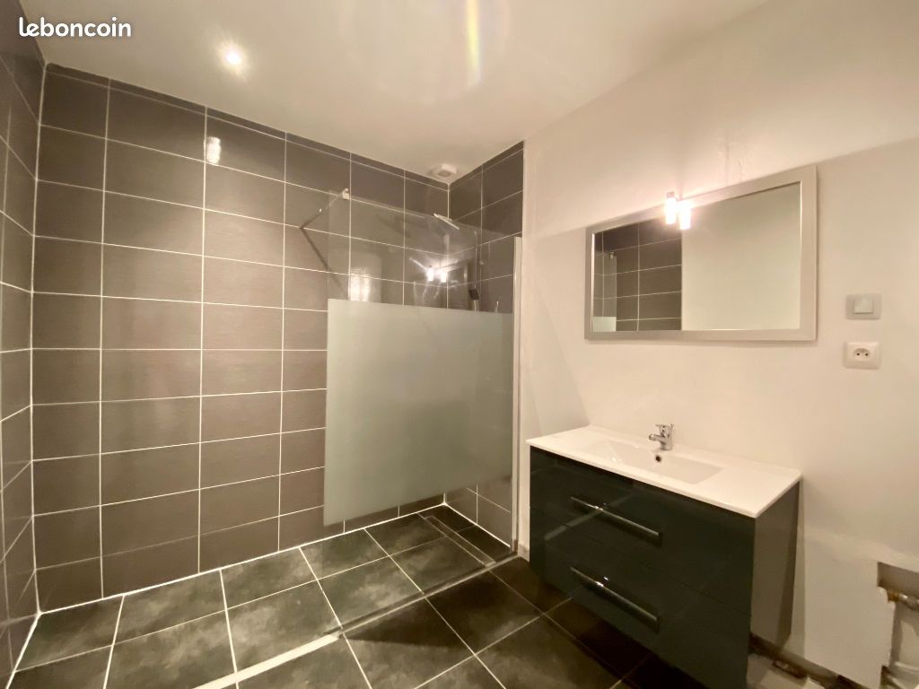 Appartement a louer chalons-en-champagne - 3 pièce(s) - 79 m2 - Surfyn