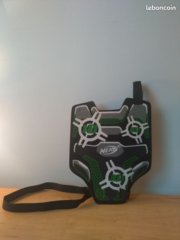 Gilet avec cibles Nerf (image 3)