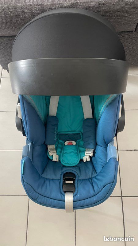 Cosy cybex Aton 5 siège auto deplaçable (image 2)