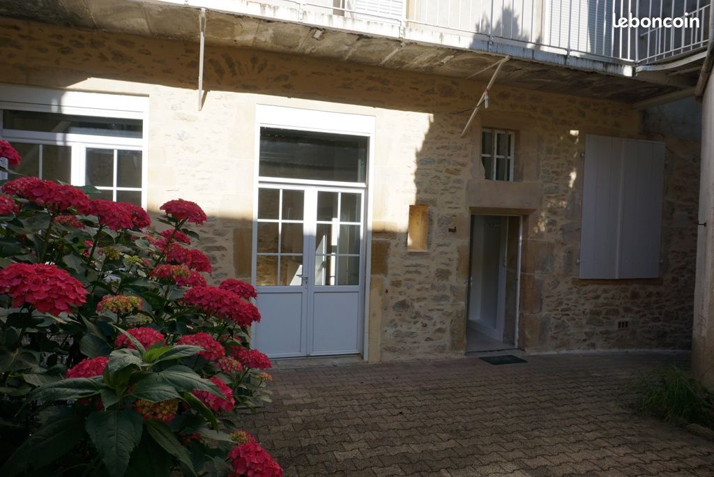 Appartement 3 pièces 77 m² · à Paray-le-Monial · 77 m² · 670 €