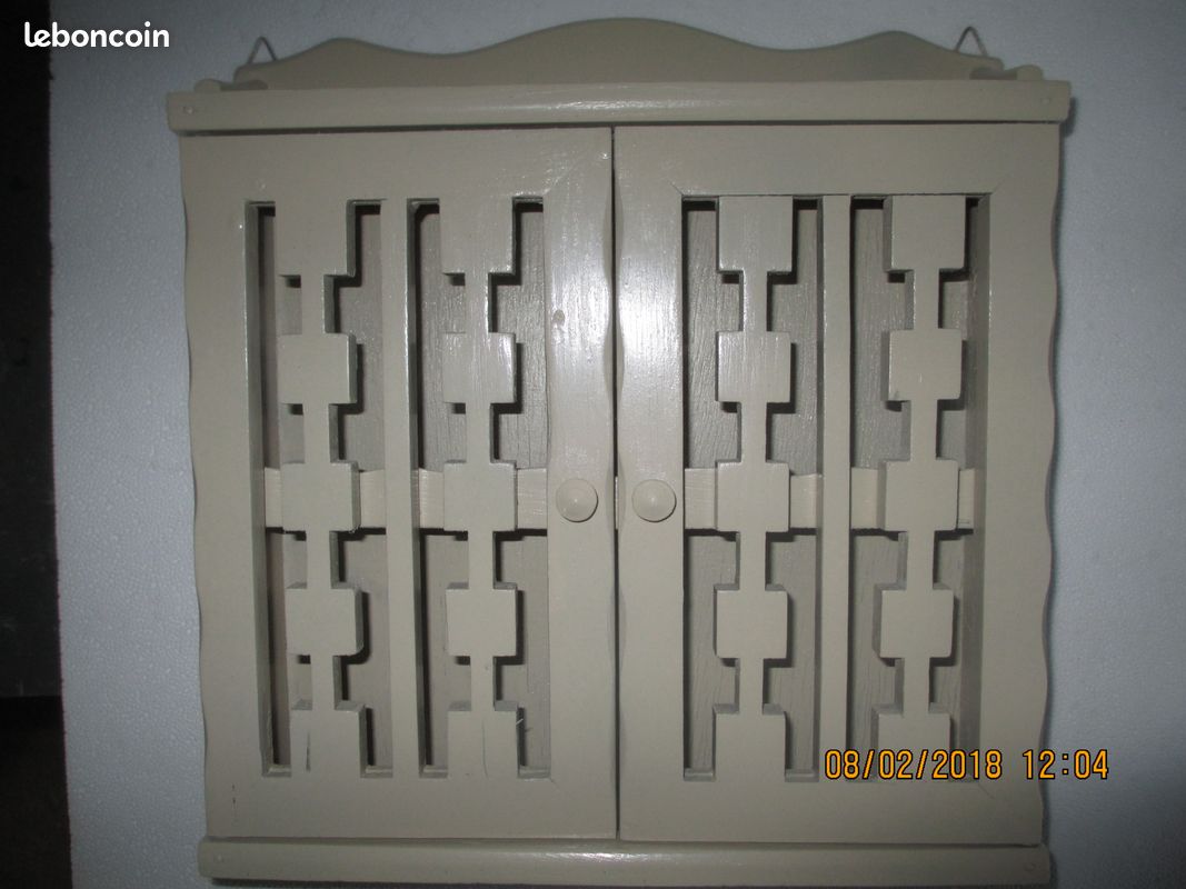 Petite etagere en bois (image 1)