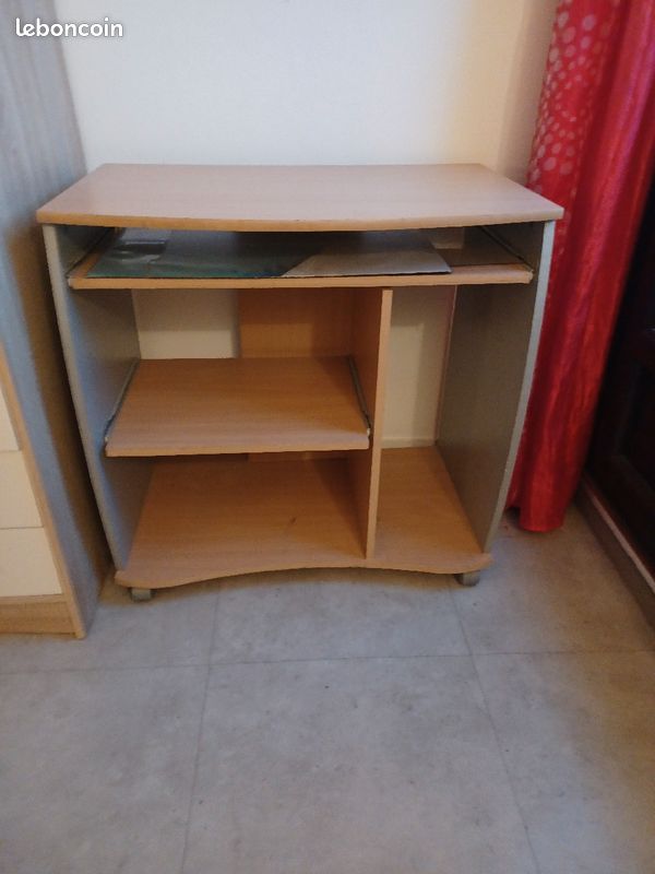 Bureau en bois (image 2)
