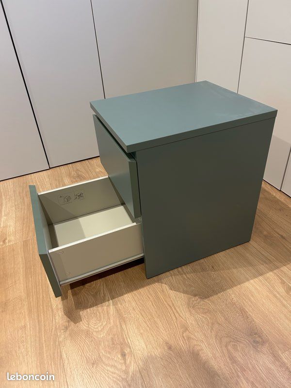 Table de nuit verte x2 (IKEA MALM) (image 2)